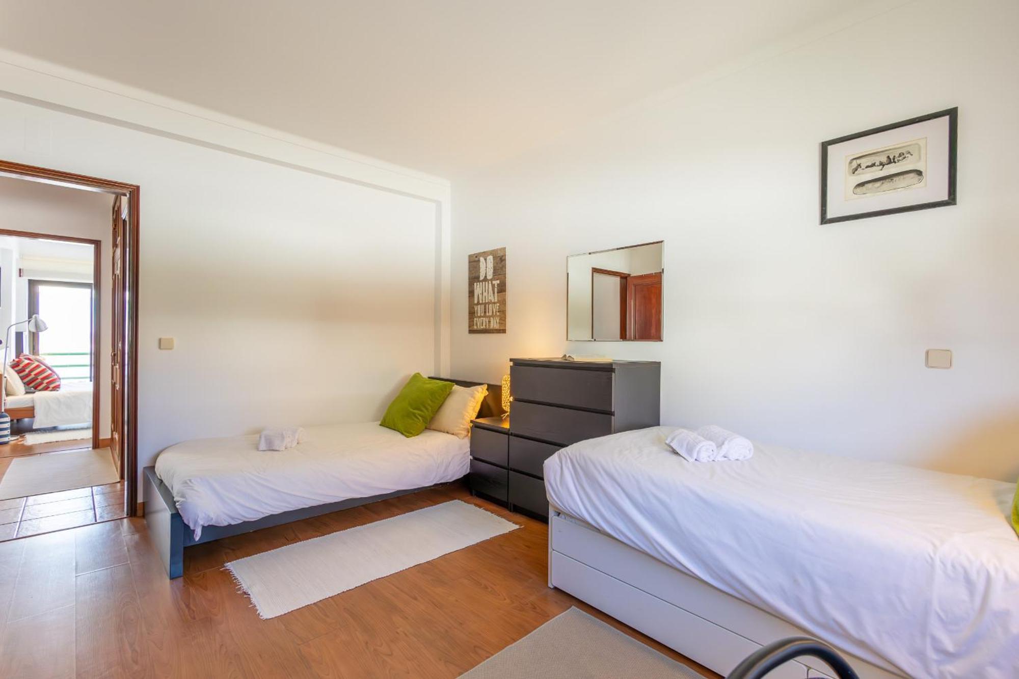Ferienwohnung Concha Mar Com Vista Sobre A Baia São Martinho do Porto Exterior foto